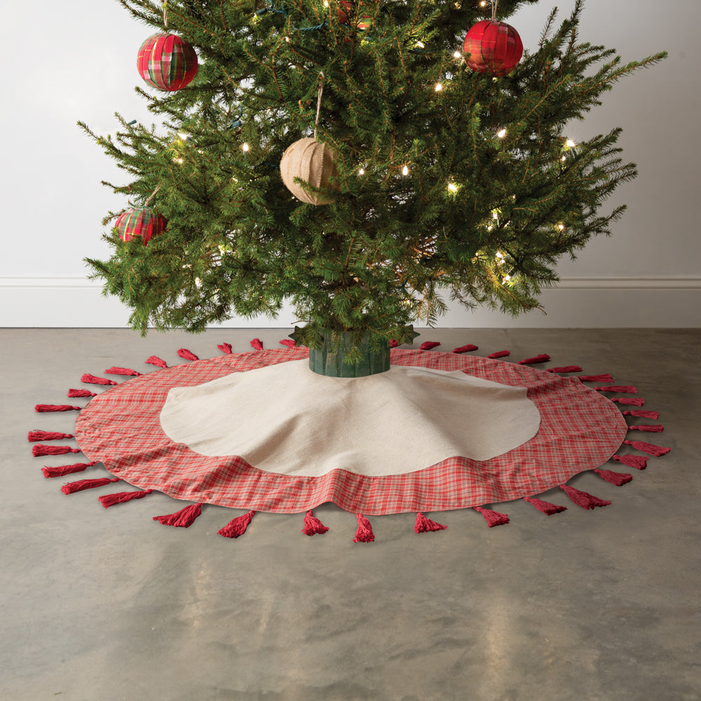 Plaid & Tassels Christmas Tree Skirt 