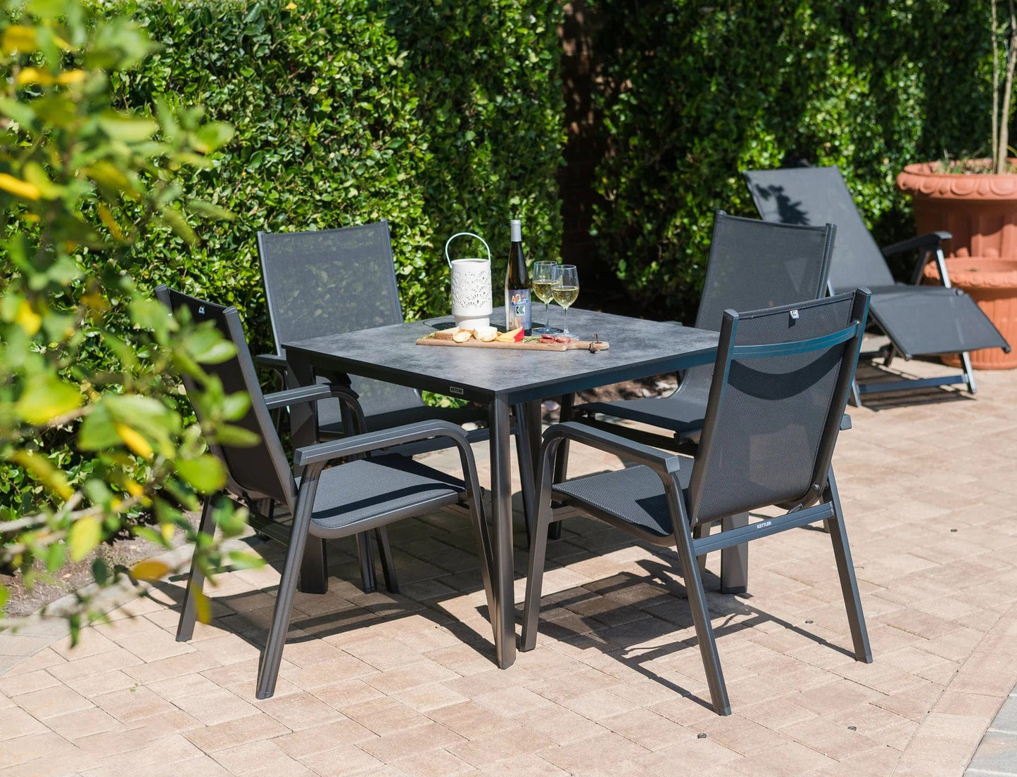 Set of 4 Stackable Outdoor Chairs 