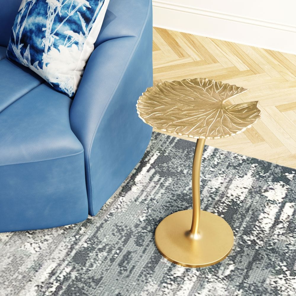 Lily Drink Table in Gold 
