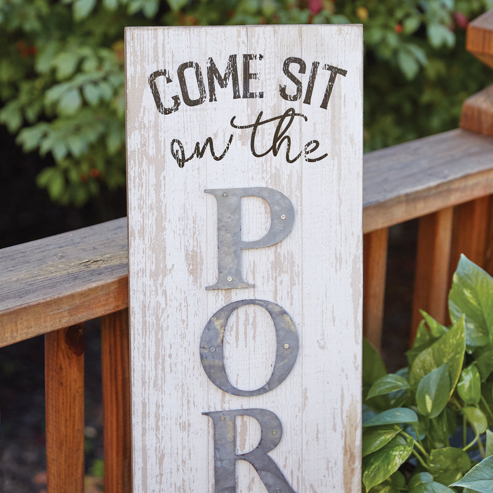 Close up of Come Sit Sign 